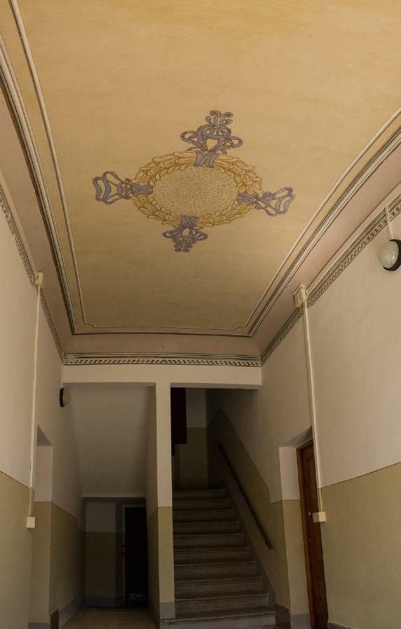 Il Balcone Di Rina Villa ซานจีมิญญาโน ภายนอก รูปภาพ